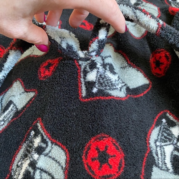 Star Wars Darth Vader Fleece Bathrobe for Boys - Picture 8 of 10